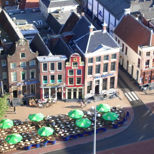 File wikipedia-Grote markt zuidzijde.jpg